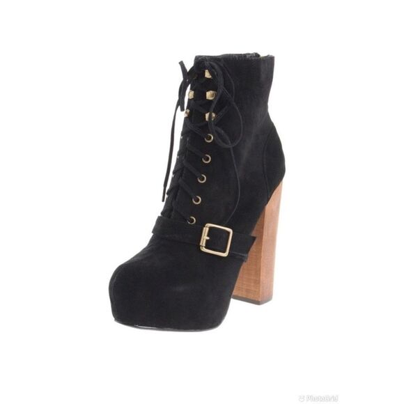 Steve Madden Carnaby Suede Platform Bootie - Picture 1 of 8
